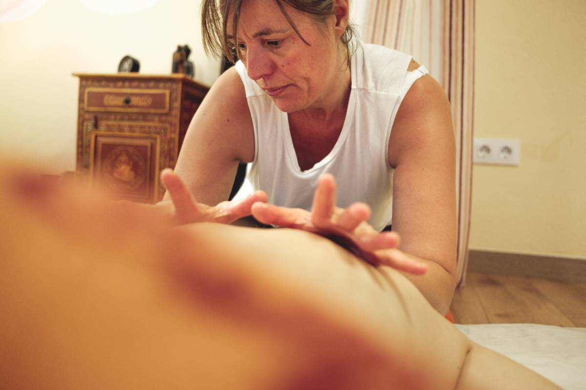 Masaje Californiano Yolanda Soliño